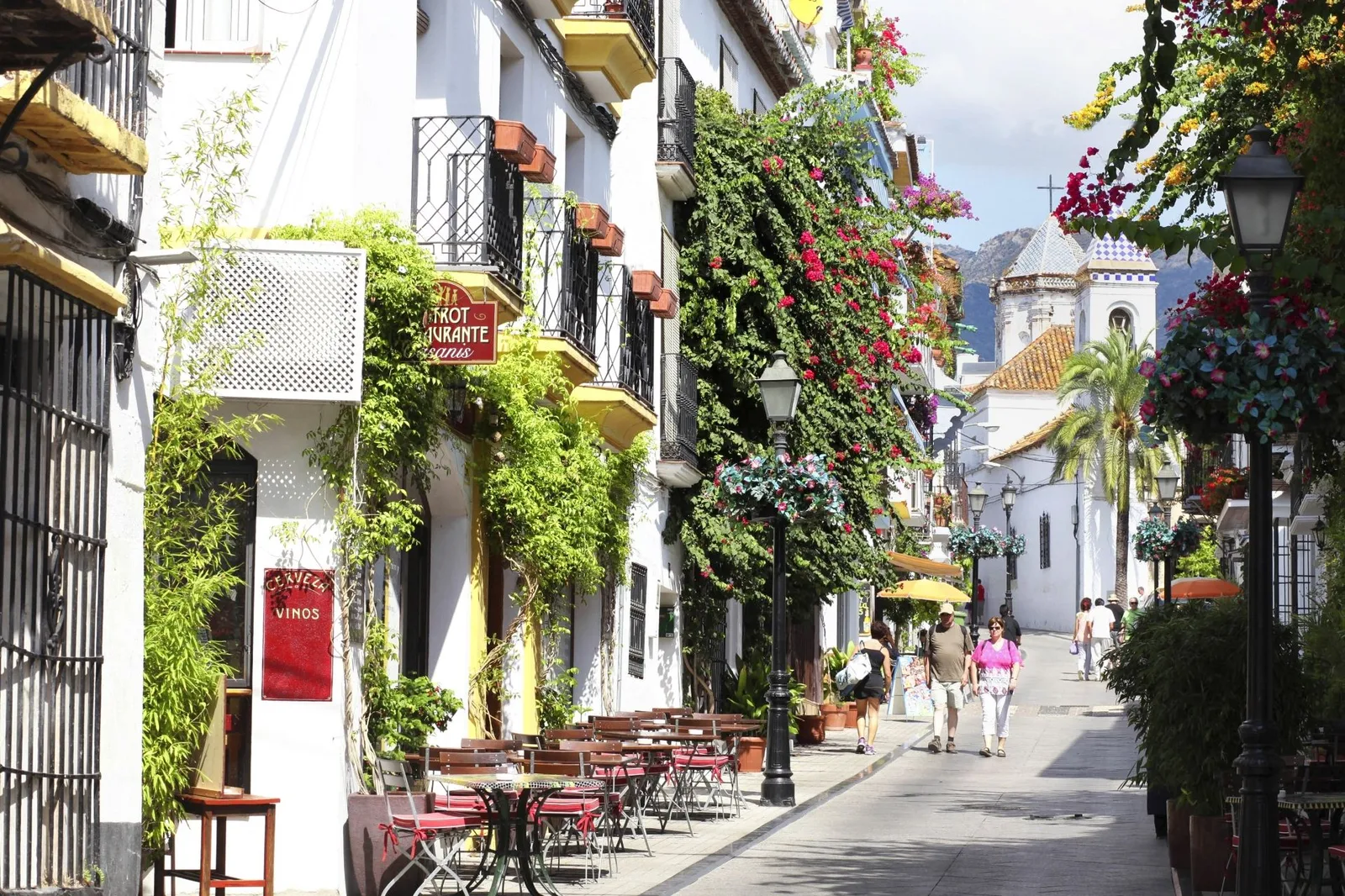 Costa del Sol buyers need 57% of income to buy