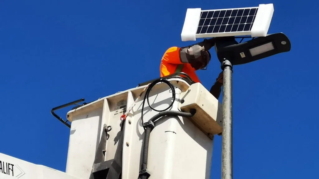 Estepona plans 465 new street lights for over EUR 500,000