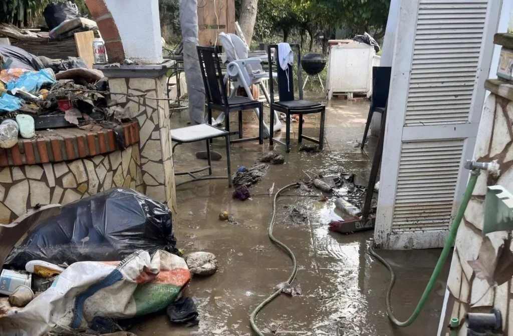 Family of seven waits for flood aid as officials stay silent