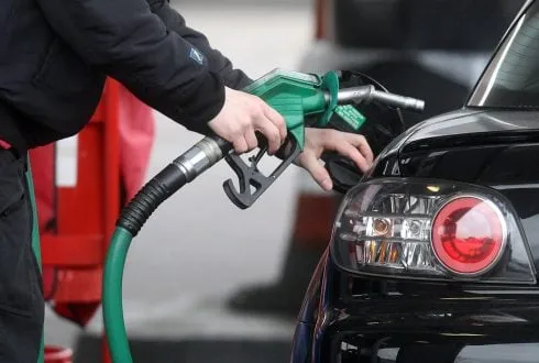 Fuel prices to rise €5-10 per tank as tax cuts phase out