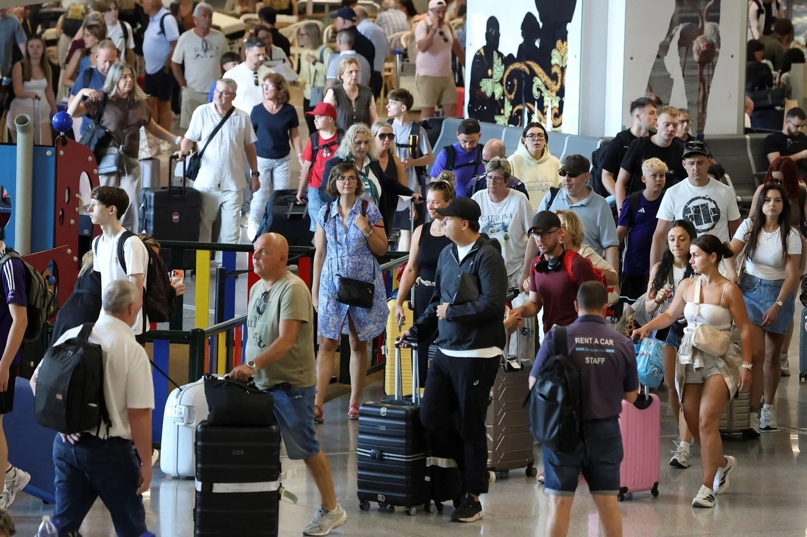 Málaga airport schedules 1,954 flights for August start
